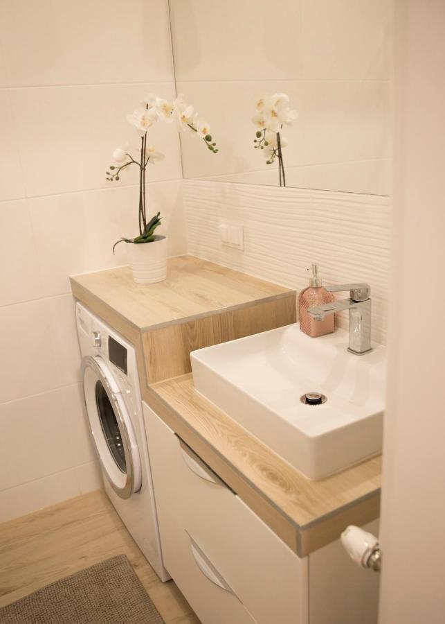 Apartament Royal Place I Jurowiecka 17 Μπιάλιστοκ Εξωτερικό φωτογραφία